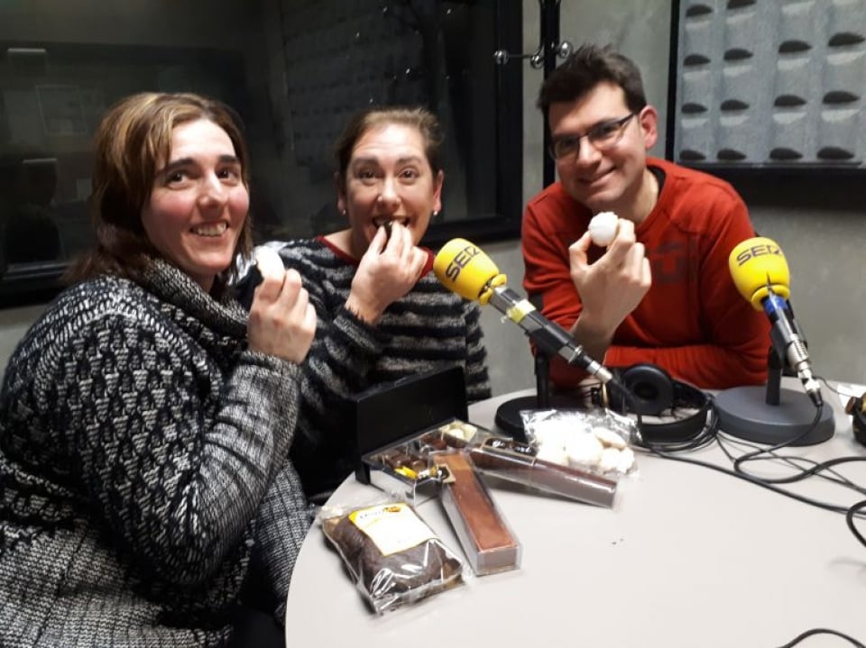 Entre chocolates y tortas de San Blas en la SER